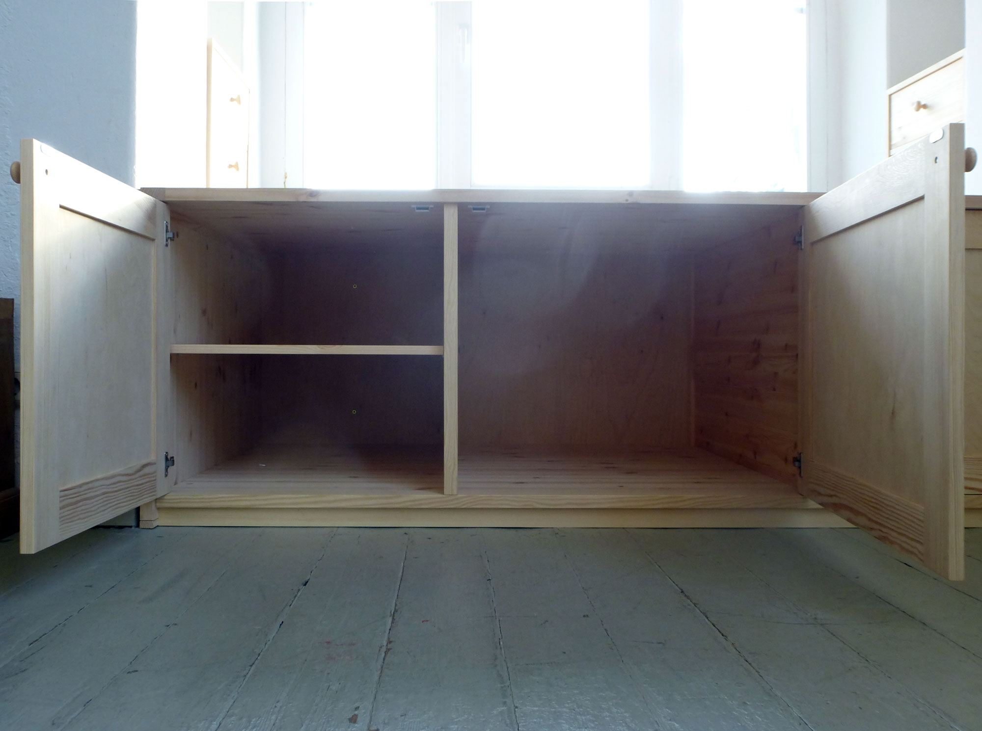 Wandnischenschrank - idee+werk